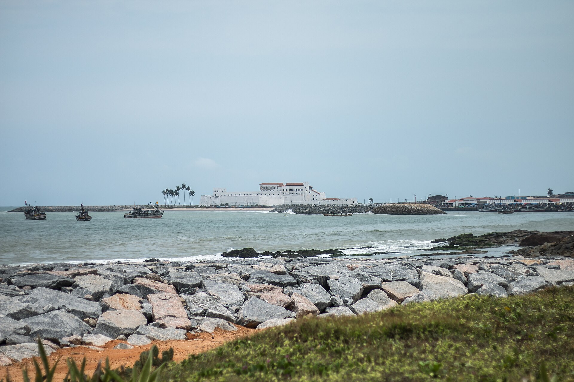 Elmina Castle by the sea